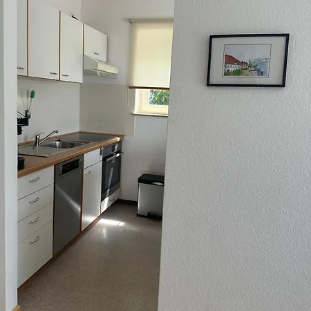 Haus Seeblick Mit Pkw-stellplatz Am Haus